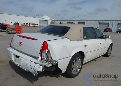 2006 Cadillac Dts Standard z USA, uszkodzony, nr VIN 1G6KD57Y56U118488